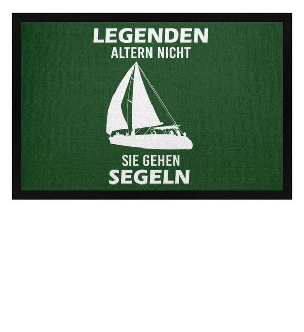 Dunkelgrün-833